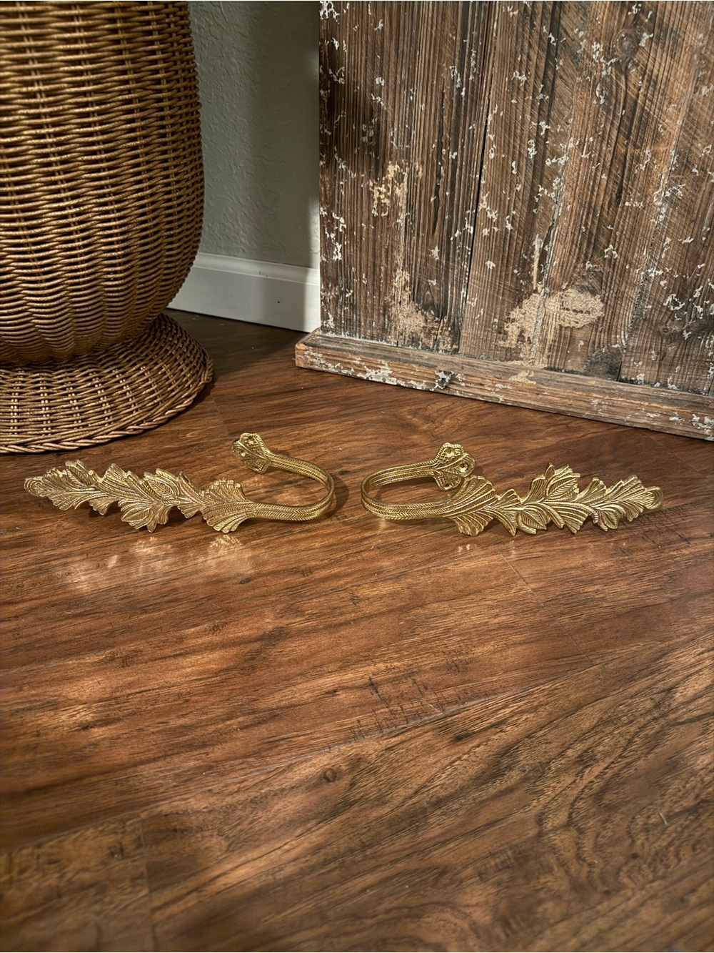 Vintage Brass Curtain Tieback OS Gold Good Acanthus Leaf Plume India